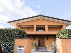 Exterior - Villa Arancio Comfortable Holiday Residence (Forte dei Marmi)