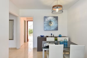 Apartment | Dining
