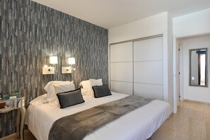 1 bedroom, individually furnished, bed sheets