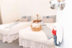 Room - Oon Poshtel X Cafe (Chiang Mai)