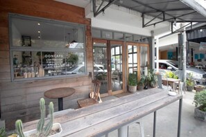 Unclassified image, 2 of 31, button - Oon Poshtel X Cafe (Chiang Mai)