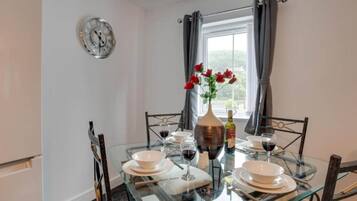 Apartemen | Tempat makan