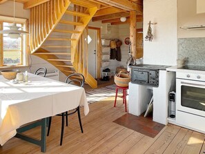 House | Private kitchen - 4 Star Holiday Home in Lottorp (Löttorp)