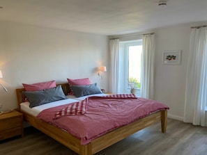 Apartment | 2 bedrooms - Spacious Apartment With Balcony (Kronsgaard)