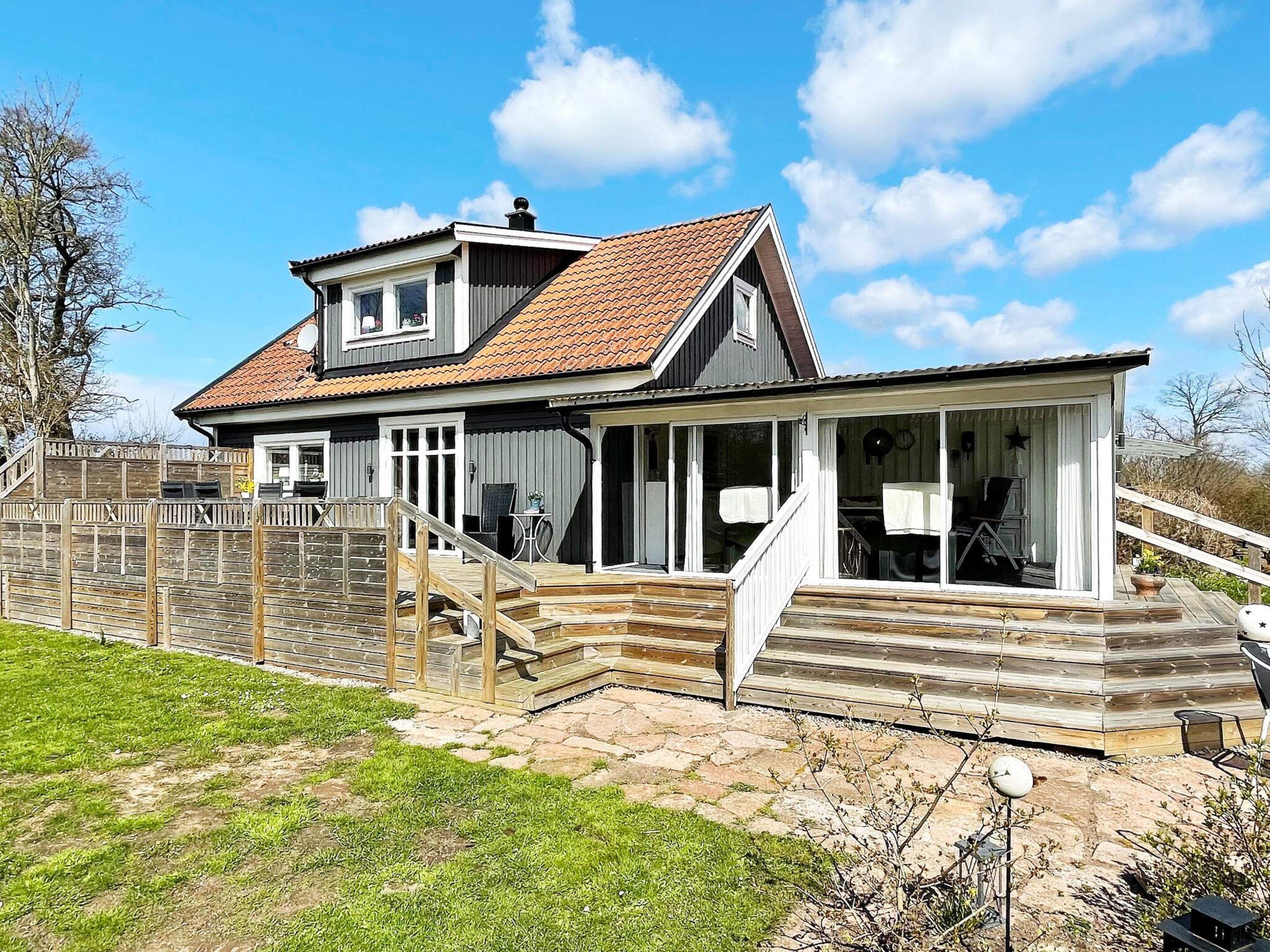 House | Exterior