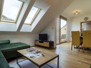 Apartment | Living area