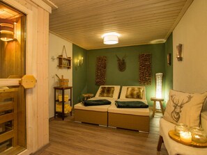 Casa | 2 quartos, ferros/tábuas de passar roupa, individualmente mobiliados