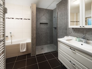Casa | Bagno | Vasca, asciugacapelli