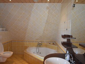 Ferienhaus | Badezimmer