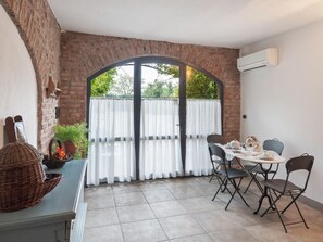 House | Living room