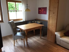 Dining - Snug Apaartment in Oberammergau (Oberammergau)