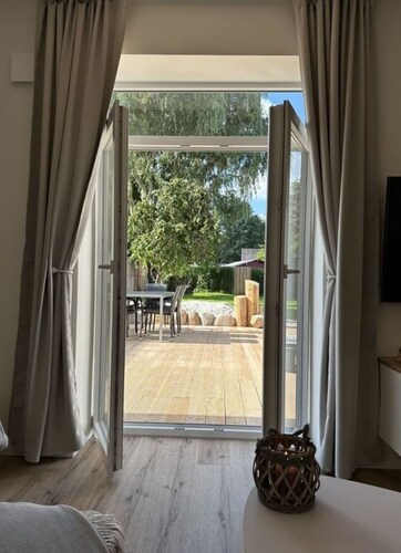 Friesenstuv Modern Retreat