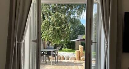 Friesenstuv Modern Retreat