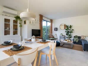 Dining - Holiday Home Casa L (Sao Bras de Alportel)