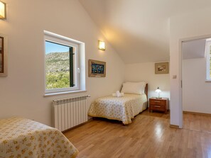 House - Holiday Home in Croatia With Private Pool (Zagvozd)