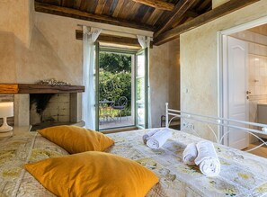 Villa | 3 bedrooms, individually furnished, iron/ironing board - Villa Zvonar Comfortable Holiday Residence (Karojba)