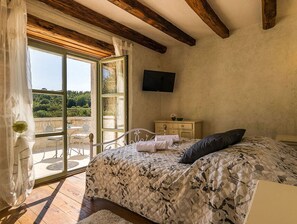 Villa | 3 bedrooms, individually furnished, iron/ironing board - Villa Zvonar Comfortable Holiday Residence (Karojba)