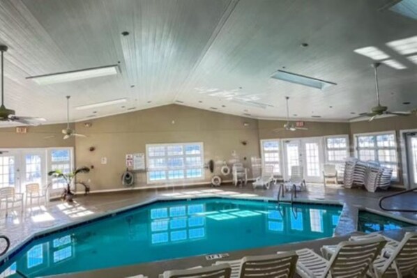 Indoor pool, outdoor pool - West Ocean City Townhouse Close to Everything! (Ocean City)