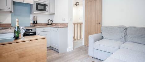 Télévision de 32 pouces avec chaînes par câble