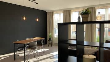 Apartment | Dining