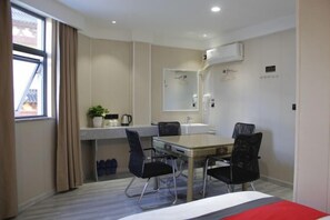 Unclassified image, 5 of 32, button - AA Hotel Chain (Quzhou International Financial Center Shuiting Branch) (Quzhou)
