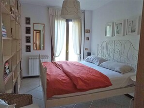 Villa | 6 bedrooms, individually furnished - Belvilla by OYO Il Castagneto (Pisogne)
