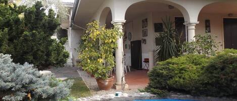 빌라 | 외부 세부 사진