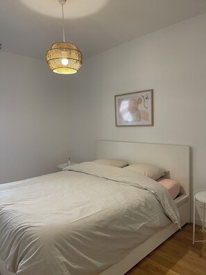 2 Schlafzimmer, Bügeleisen/Bügelbrett, WLAN, Bettwäsche