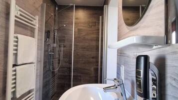 Ferienhaus | Badezimmer