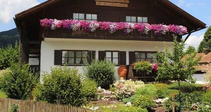 am Buchbrunnen Comfortable Holiday Residence