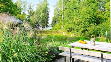 House | Outdoor dining