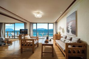 Room - YingHuoChong (Ninglang)