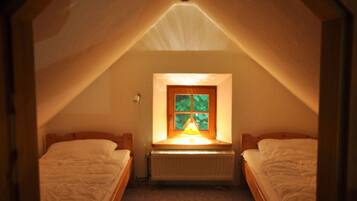 Apartment | 3 bedrooms, iron/ironing board