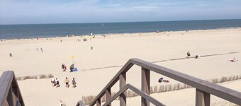 1 From Fam. Moritz Koopman