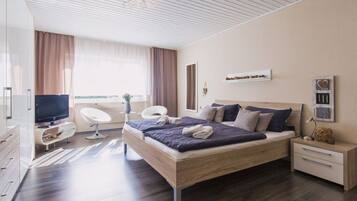 Apartment | 4 bedrooms, individually furnished