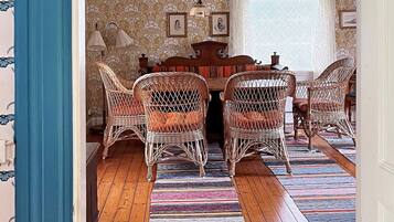 House | Interior