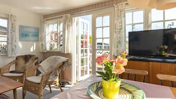 House | Dining