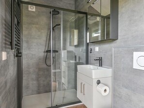 Chalet | Bathroom