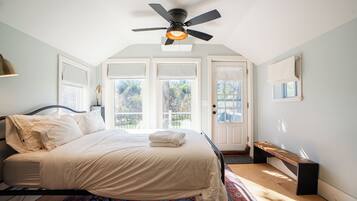 6 chambres, bureau, fer et planche Ă repasser, lit parapluie