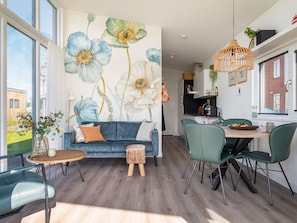House | Dining