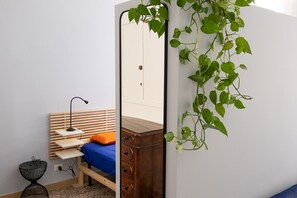 2 bedrooms, desk, iron/ironing board, travel crib - Accogliente Appartamento in Centro Città, Ideale per Famiglie ed Amici (Torino)