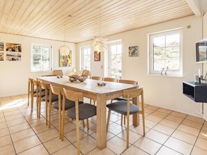 Dining - 10 Person Holiday Home in Blavand (Blavand)