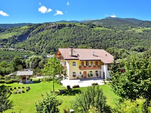 Esterni