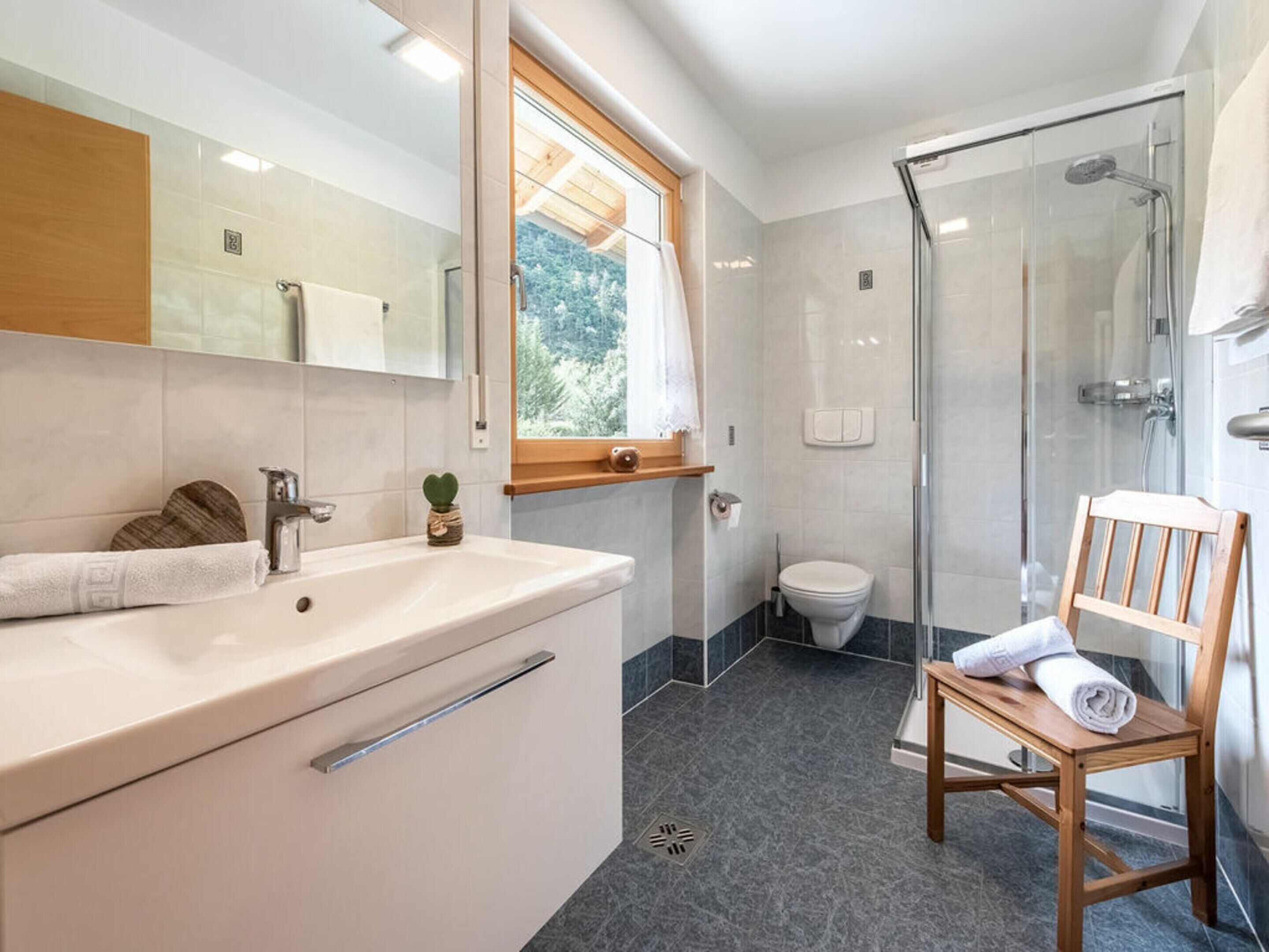 House | Bathroom