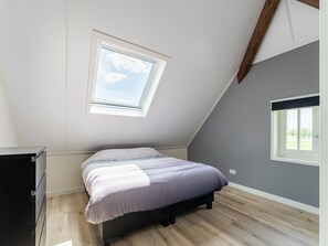 Hus | 2 soverom og sengetøy