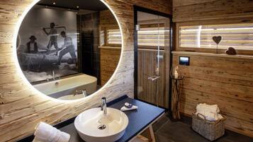 House | Bilik Mandi