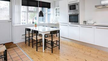 House | Private kitchen