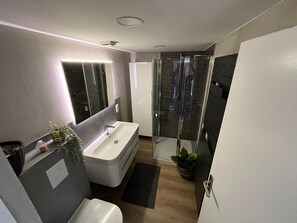 House | Bathroom - Holiday Home Noordwijkerhout by Beach (Noordwijkerhout)