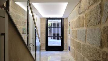 Apartment | Reception