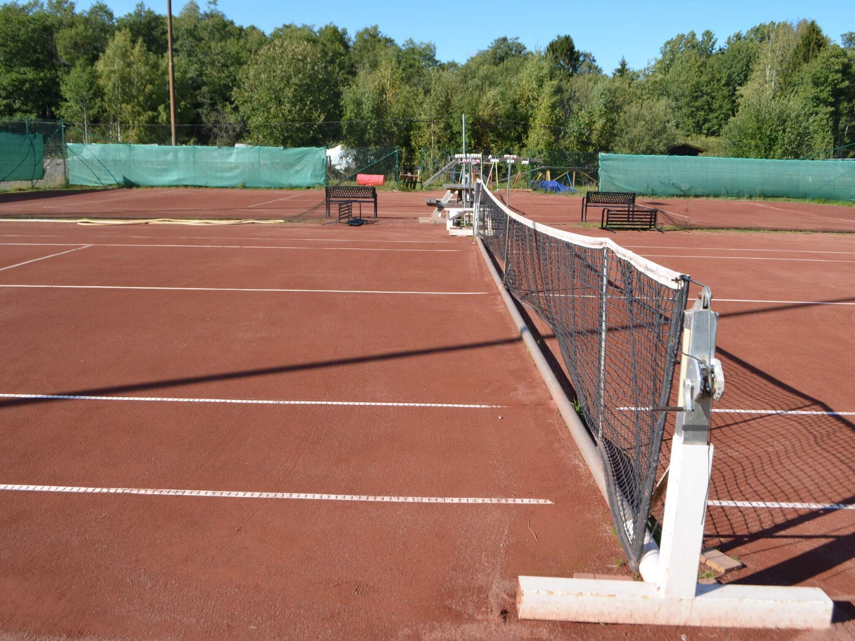 House | Sport court